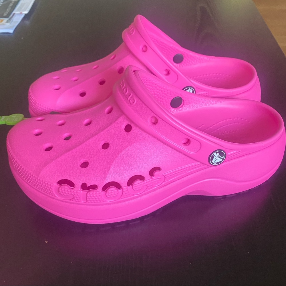 Crocs Women's Baya Platform Clogs Size W8 New - Picture 3 of 5